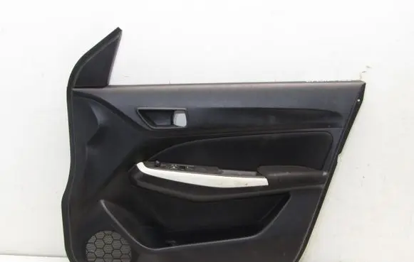 Suzuki Swift III Front door card panel trim 8371452R0