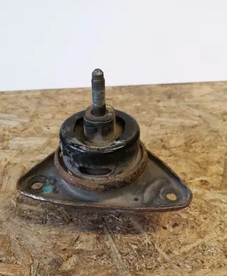 KIA Ceed Engine mount bracket