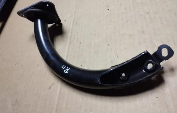 Honda Legend Tailgate/trunk/boot hinge