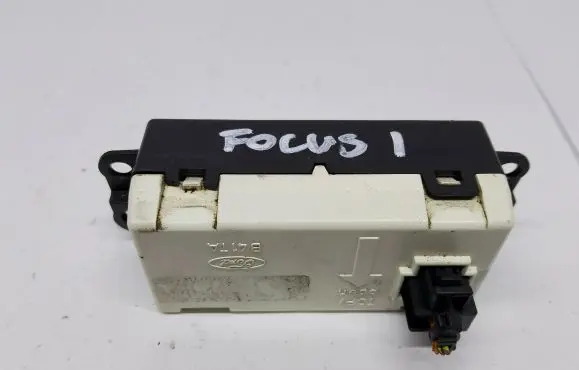 Ford Focus Screen/display/small screen B41TA