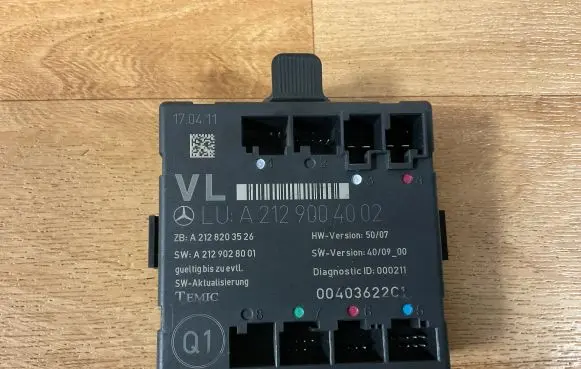 Mercedes-Benz E W212 Door control unit/module A2128203526 A2129028001 A2129004002
