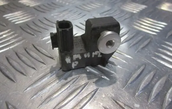Renault Megane II Airbag deployment crash/impact sensor 8200682396