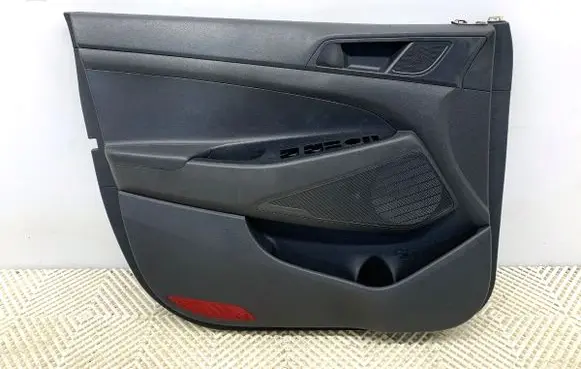 Hyundai Tucson TL Front door card panel trim 82330D7100