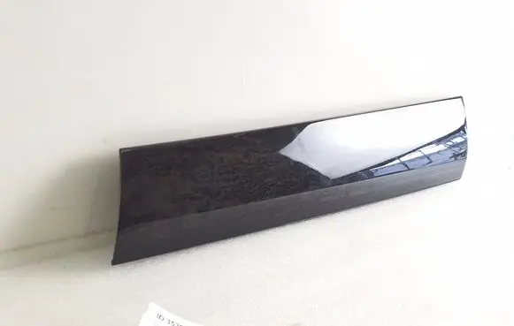 Porsche Panamera (970) Dashboard glove box trim 