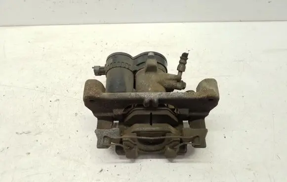 Subaru Outback (BS) Rear brake caliper 26620AL05B