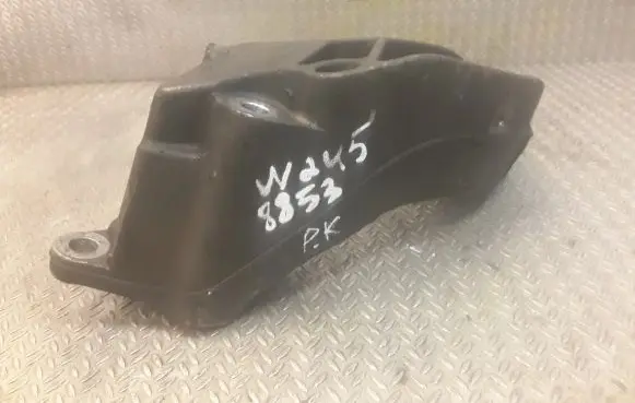 Mercedes-Benz B W245 Engine mounting bracket 1692410601