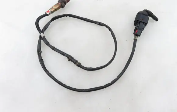 Audi A4 S4 B6 8E 8H Lambda probe sensor 06B906265D 0258007090