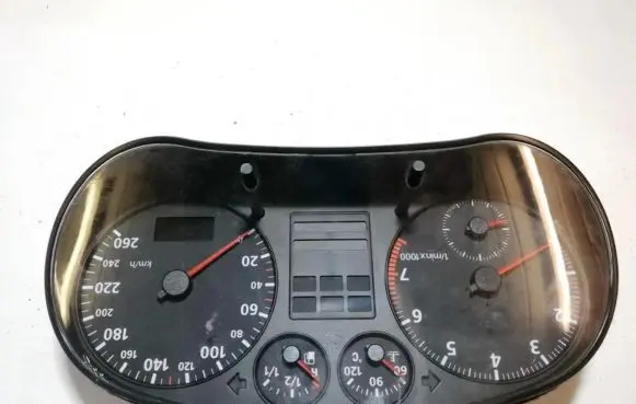 Audi A3 S3 8L Speedometer (instrument cluster) 8a0919860a 110003776036