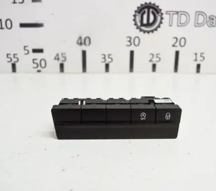 Skoda Octavia Mk3 (5E) A set of switches 5E2927132M
