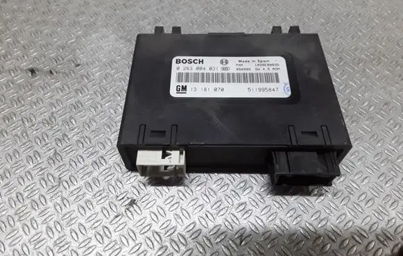 Opel Signum Parking PDC control unit/module 0263004031 13181070