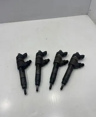 Fuel injectors set