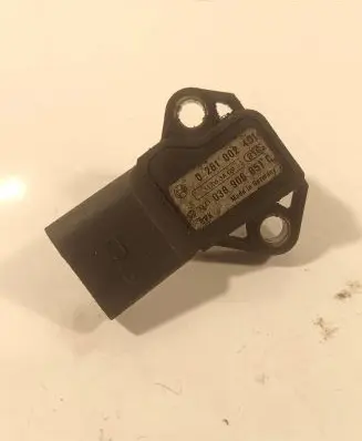 Audi A6 S6 C5 4B Air pressure sensor 038906051C 0281002401