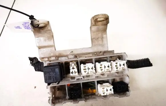 Nissan Almera N16 Fuse box set