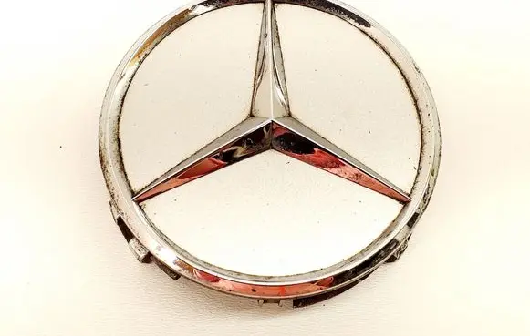Mercedes-Benz E W212 R20 wheel hub/cap/trim 2204000125