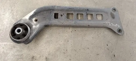 Opel Insignia B Rear control arm