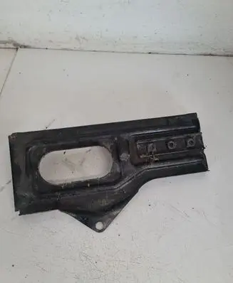Volkswagen PASSAT B5 Battery bracket 