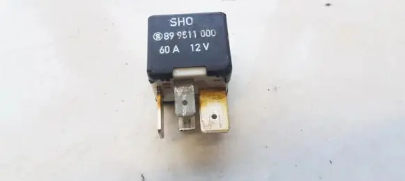 Volkswagen PASSAT B3 Other relay 899511000 443951253J