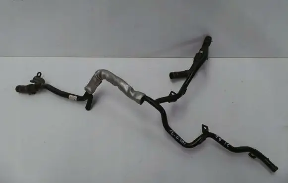 Volkswagen Transporter - Caravelle T6 Engine coolant pipe/hose 04L121034