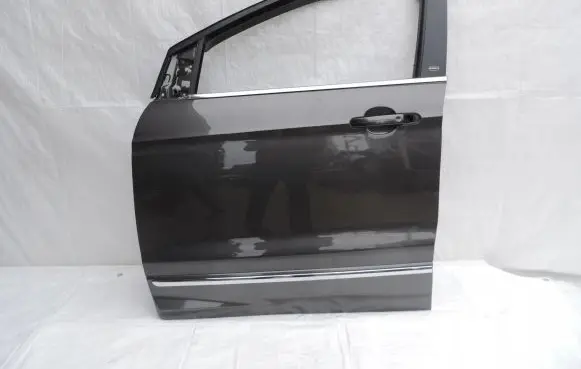 Ford Kuga II Front door