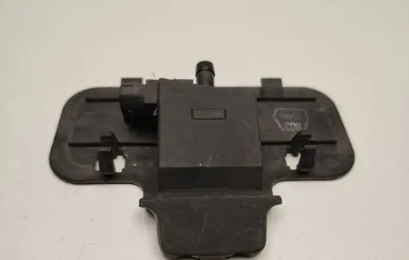 Mercedes-Benz S W140 Windshield washer spray nozzle A1408600147