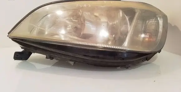 Opel Zafira A Headlight/headlamp 90582021 67716811 PL02A011X