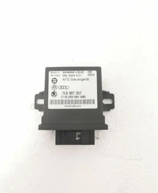 Volkswagen Touareg I Light module LCM 7L6907357 5WK49171