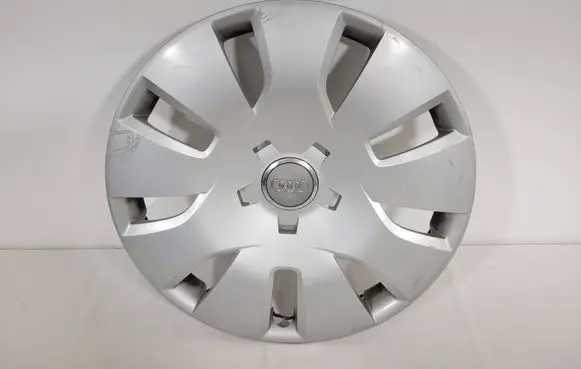 Audi A4 S4 B8 8K R16 wheel hub/cap/trim 8K0601147