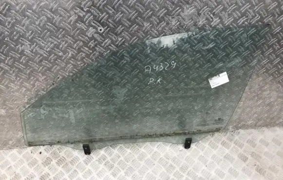 Hyundai Tucson JM Front door window glass four-door