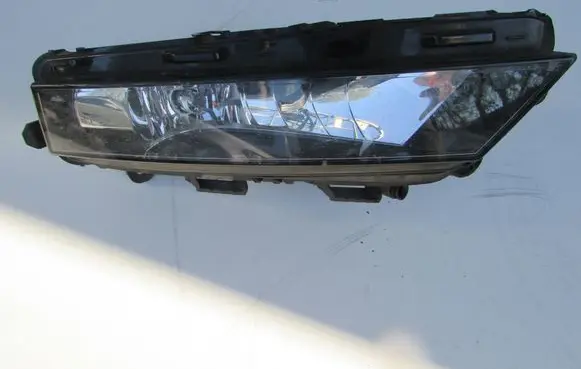 Skoda Octavia Mk3 (5E) Front fog light 5E0941700F