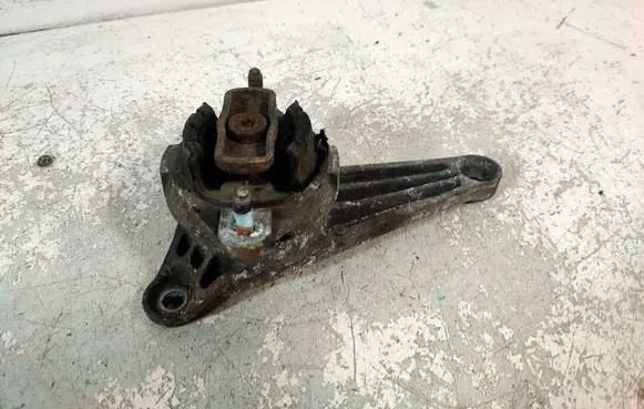 Audi A4 S4 B6 8E 8H Gearbox mounting bracket 8E0399115AA