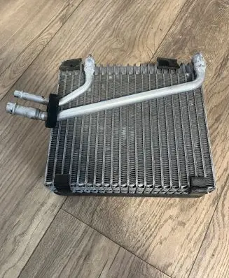 Volkswagen Transporter - Caravelle T5 Air conditioning (A/C) radiator (interior) 7H2820101E 52431279