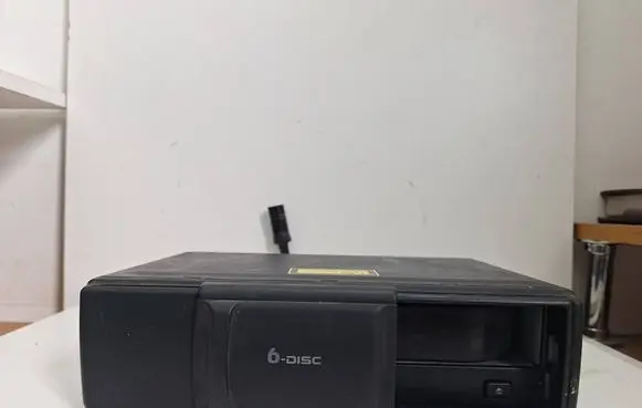 Porsche Cayenne (9PA) CD/DVD changer 1102996
