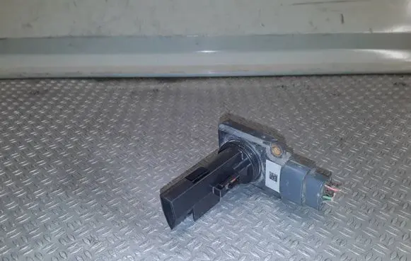 Opel Agila B Mass air flow meter E5T60371