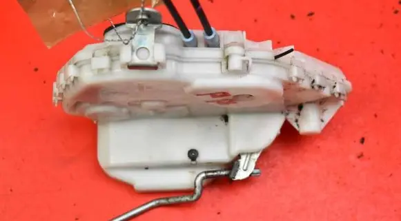 Honda Civic Front door lock