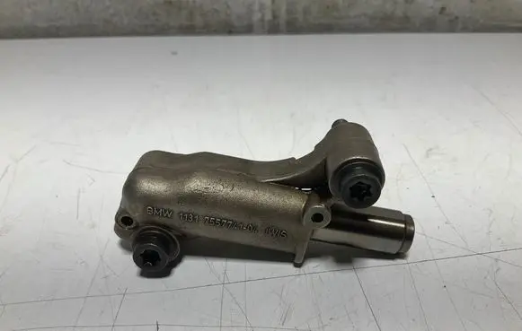 BMW 5 F10 F11 Timing belt/chain tensioner 7557741