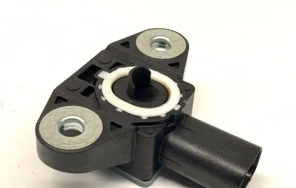 Jeep Cherokee Airbag deployment crash/impact sensor P56038976AA