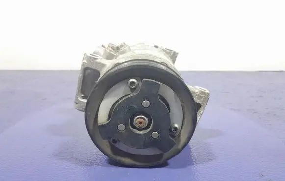 Skoda Fabia Mk3 (NJ) Air conditioning (A/C) compressor (pump) 5Q0816803F