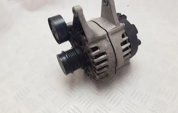 Mercedes-Benz E W238 Generator/alternator A0009066906