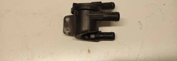 Volvo XC40 Water pump 31686567