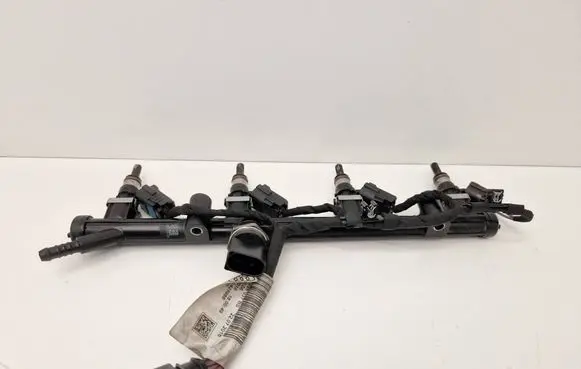Volkswagen Golf VII Fuel main line pipe 06L906031A 06K133681C 06L971627M