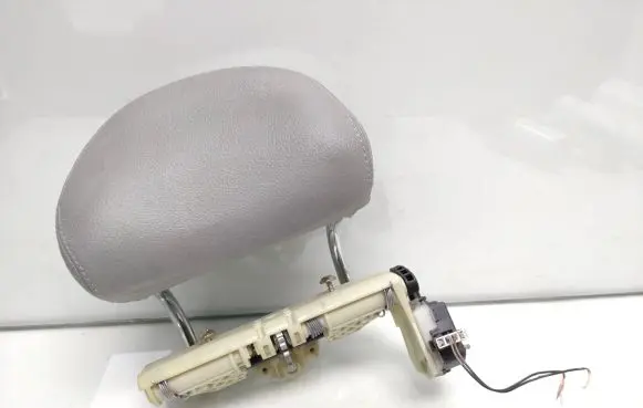 Mercedes-Benz E W211 Rear seat headrest 