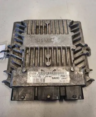 Ford Focus Engine control unit/module 4M5112A650ZC