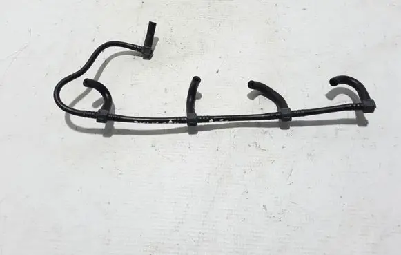 Fuel return line/hose