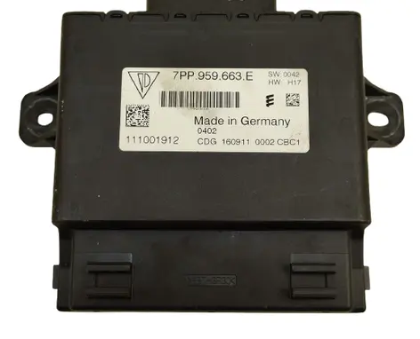 Porsche Panamera (970) Voltage converter inverter 7PP959633E