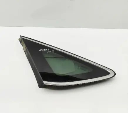 Hyundai i40 Rear side window 878103Z300 878103Z310