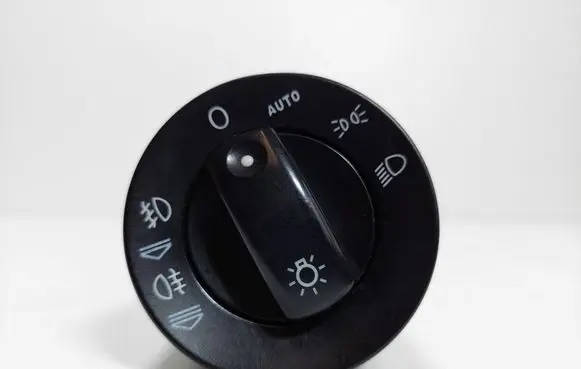 Audi A4 S4 B7 8E 8H Light switch