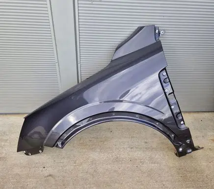 Opel Antara Fender