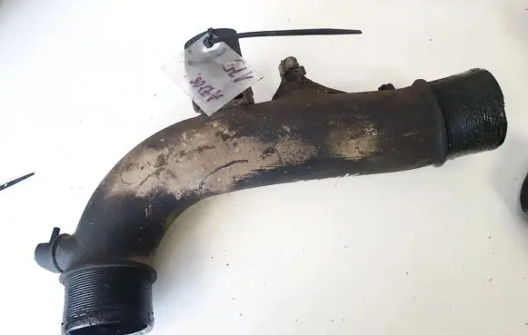 Toyota Corolla Verso AR10 Intercooler hose/pipe 173620f010