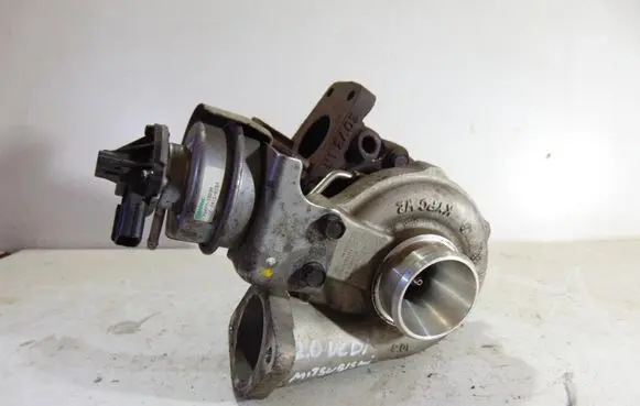 Opel Antara Turbo 49477-01510