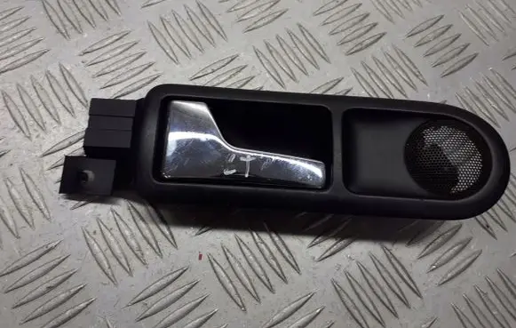 Volkswagen PASSAT B5.5 Rear door interior handle trim 3B0839133